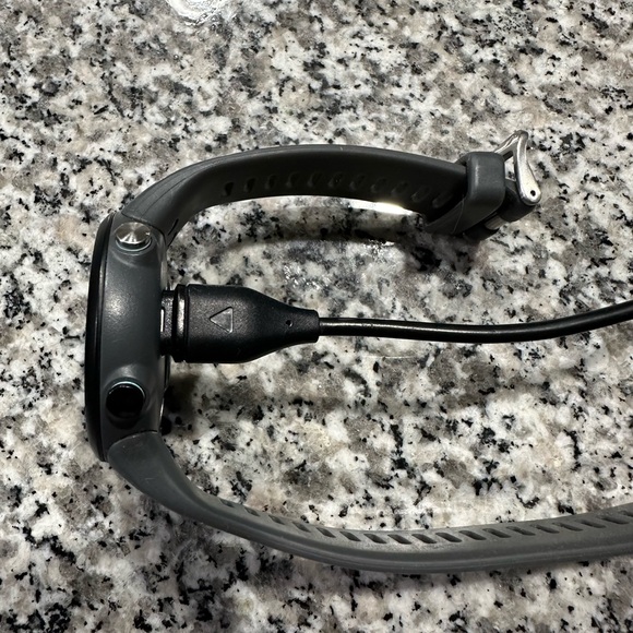 Garmin Swim 2 Watch - Picture 5 of 7